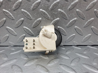 43541 Mercedes-Benz C126 380SEC Coupe Heater Control Switch 1268200203