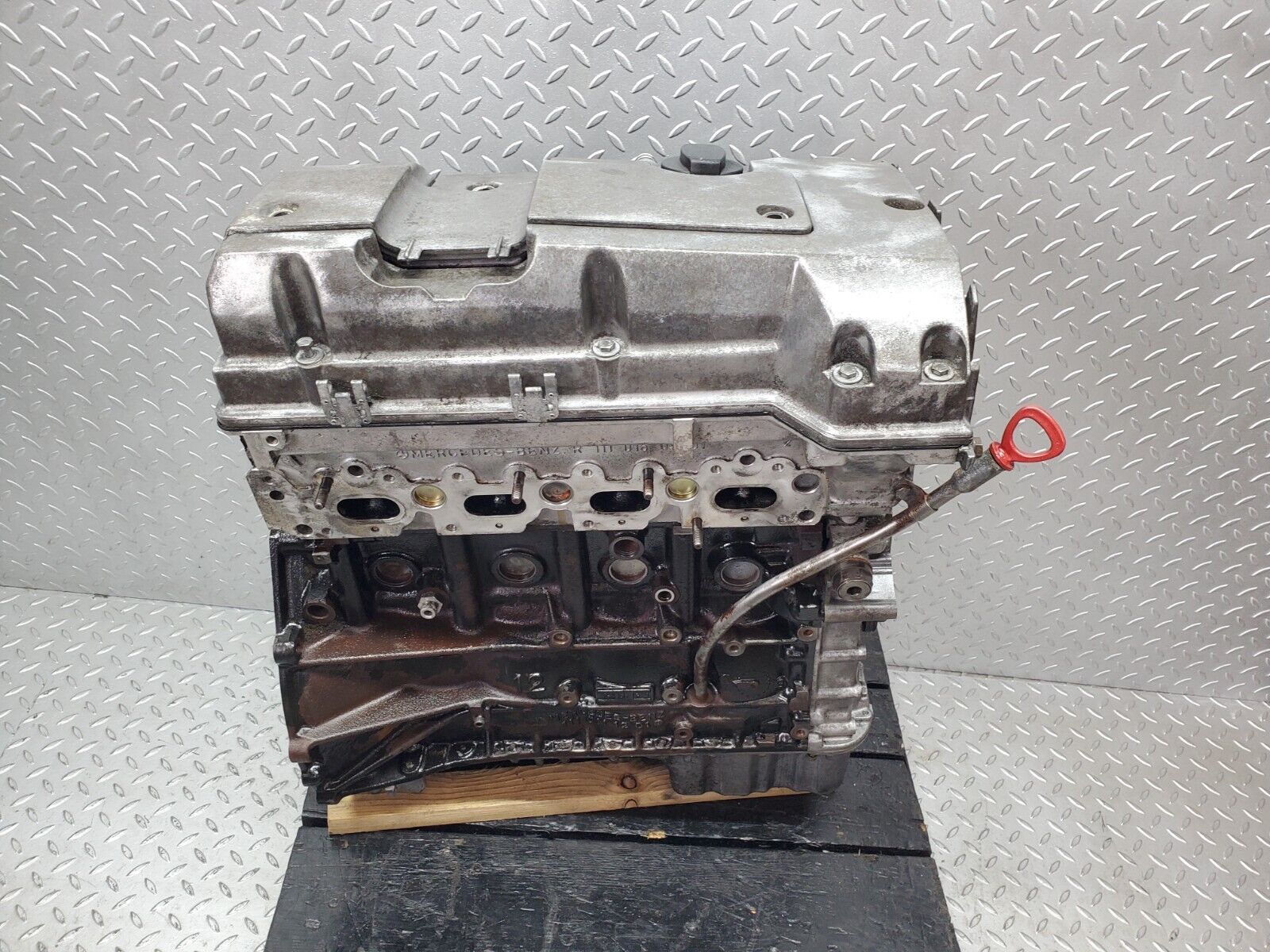 44887 Mercedes-Benz W124 220E Complete Engine 111.960 1110111201