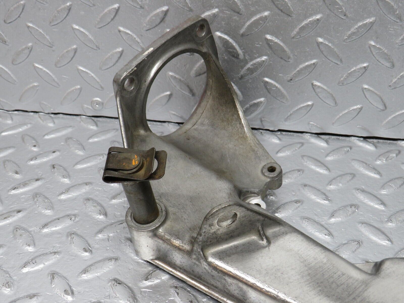 39891 Mercedes-Benz R107 350SL Brake Pedal Bracket 1072941101