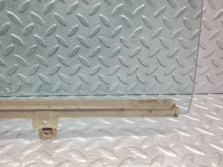 W123 rear right door window glass used OEM