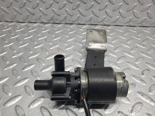 W126 Coupe auxiliary heating water pump used OEM