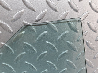 43060 Mercedes-Benz R107 Hardtop Quarter Window Glass Right Side