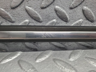S123 Wagon rear left door centre moulding trim used OEM