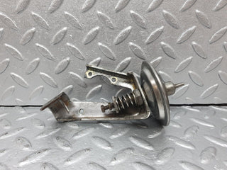 W124 carburettor vacuum valve used OEM