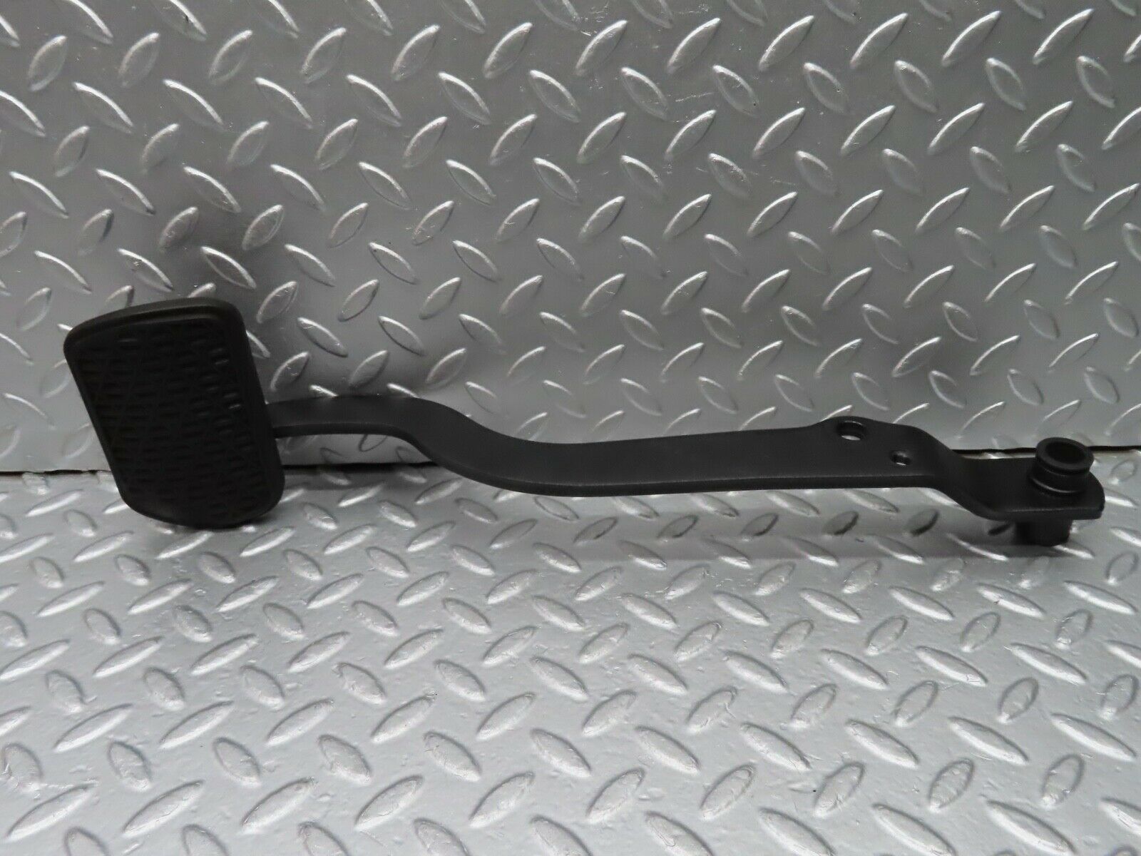 20622 Mercedes-Benz R107 450SL Brake Pedal