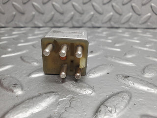 W126 Coupe multi purpose relay used OEM