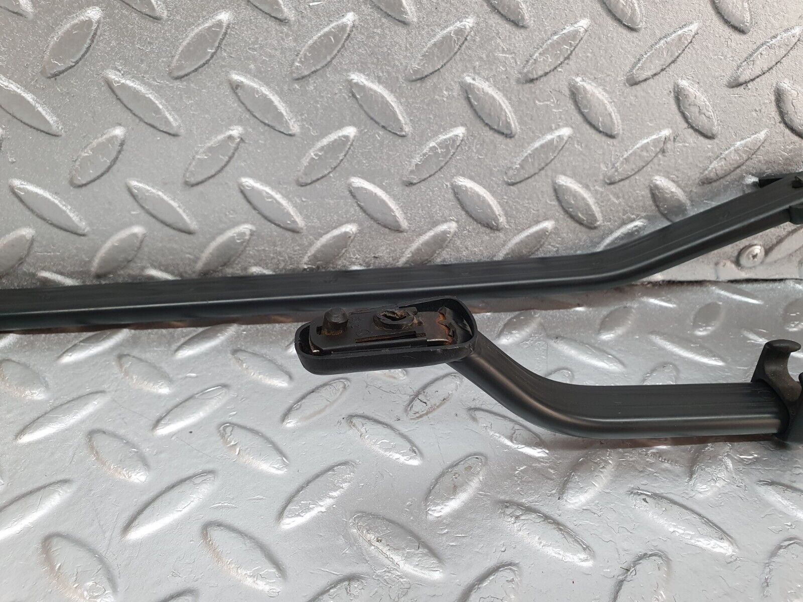 43770 Mercedes-Benz C126 380SEC Coupe Interior Roof Grab Handle Set