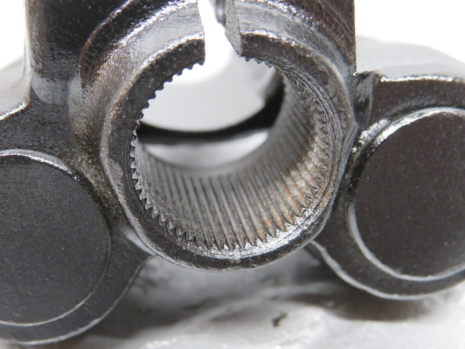 40072 Mercedes-Benz R107 350SL Steering Column Lower Shaft Connector