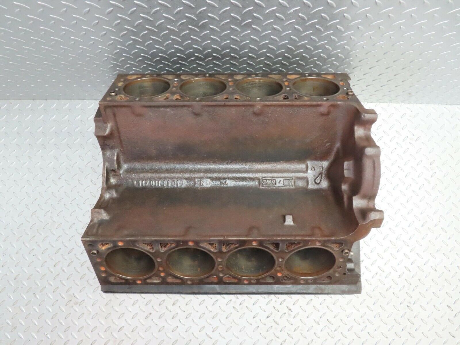 15799 Mercedes-Benz R107 450SL Engine Block 1170111101 M117.985