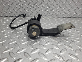 W126 Coupe auxiliary heating water pump used OEM