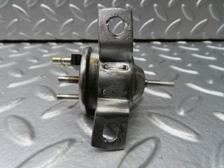 R107 SL vacuum valve used OEM
