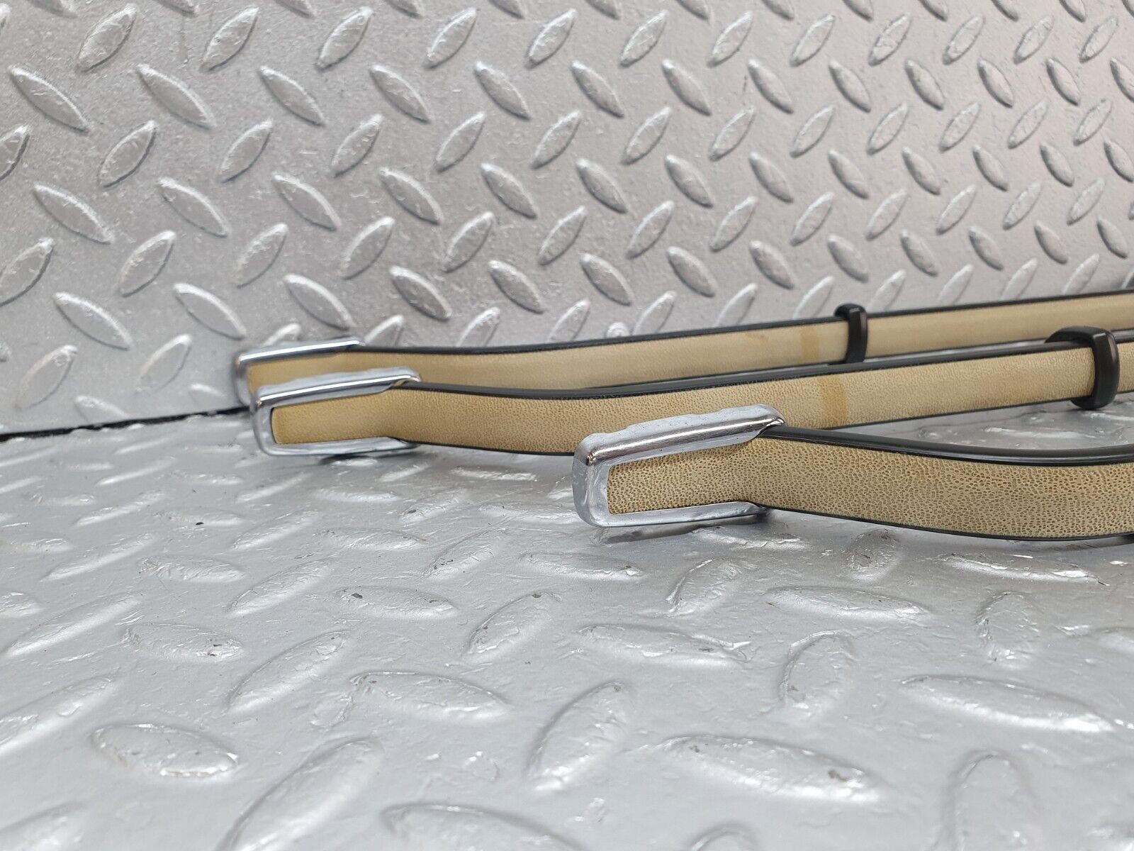 43192 Mercedes-Benz W108 280SE Interior Roof Grab Handle Set