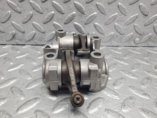 W124 rocker arms camshaft bearing block used OEM