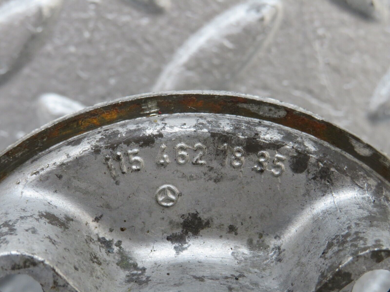 35560 Mercedes-Benz R107 280SL Steering Column Shaft 1154621835