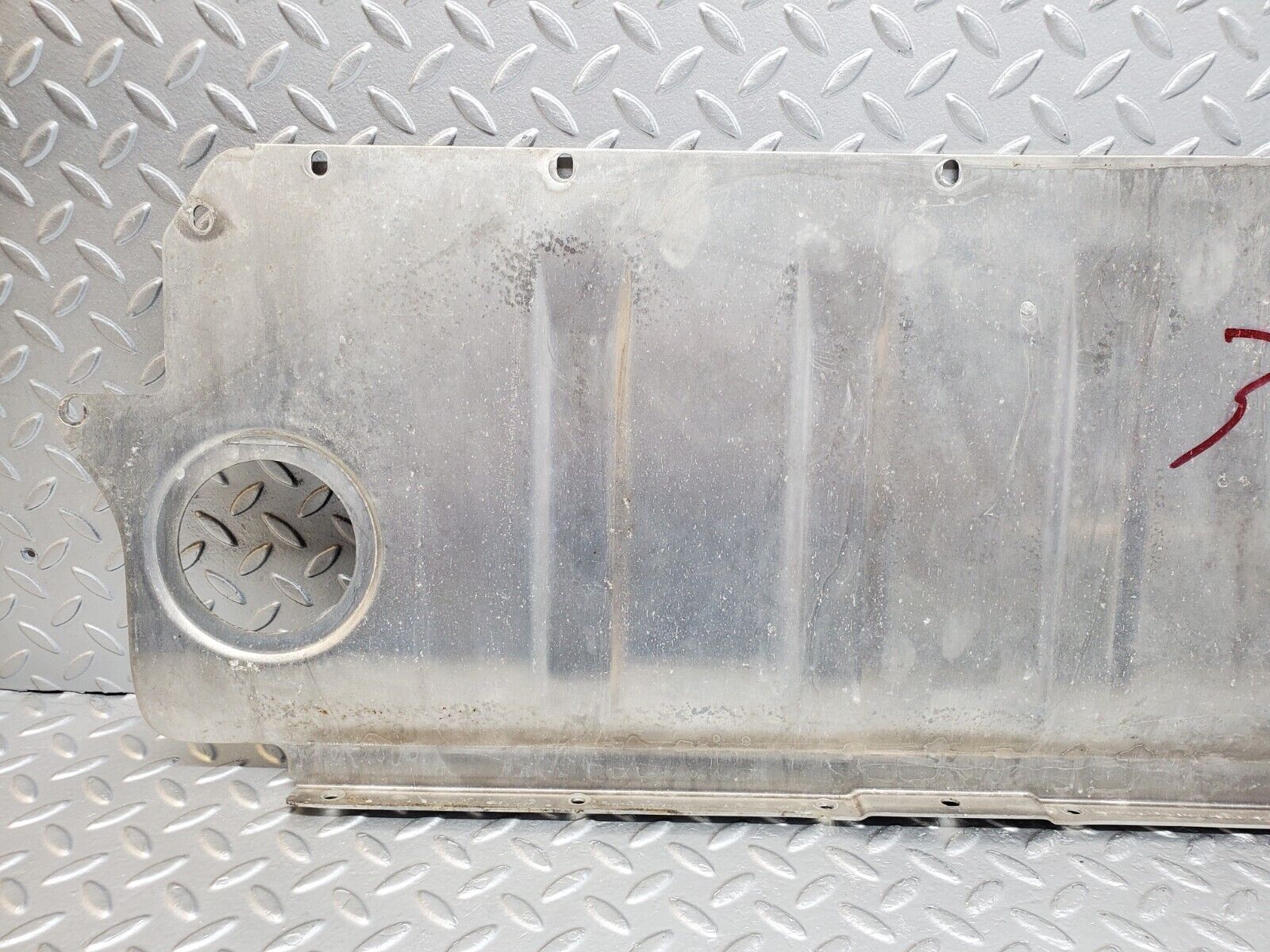 45172 Mercedes-Benz R129 300SL Coupe Fuel Tank Rear Cover