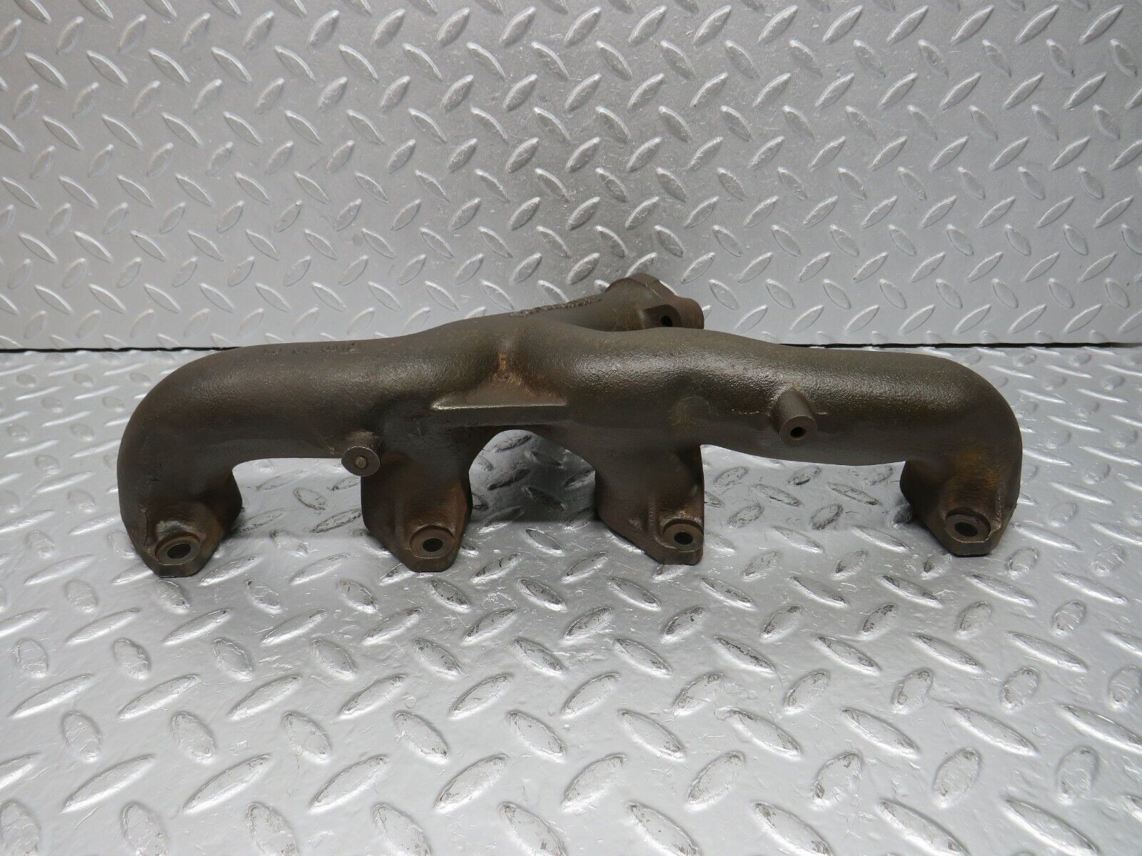 39276 Mercedes-Benz R107 500SL Exhaust Manifold Right Side 1171421202