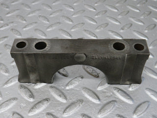 32870 Mercedes-Benz C107 R107 350 V8 Crankshaft Bearing Block 1160110312