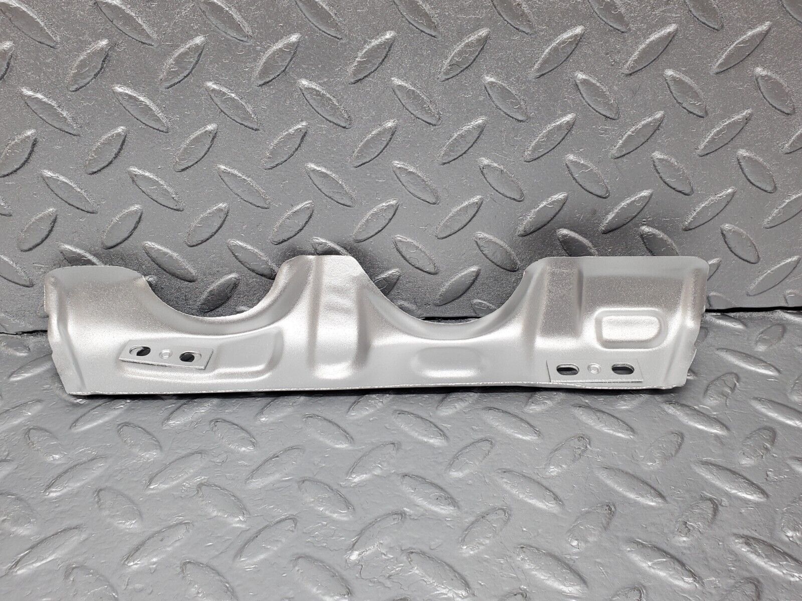 45900 Mercedes-Benz W126 420SE Exhaust Manifold Heat Shield