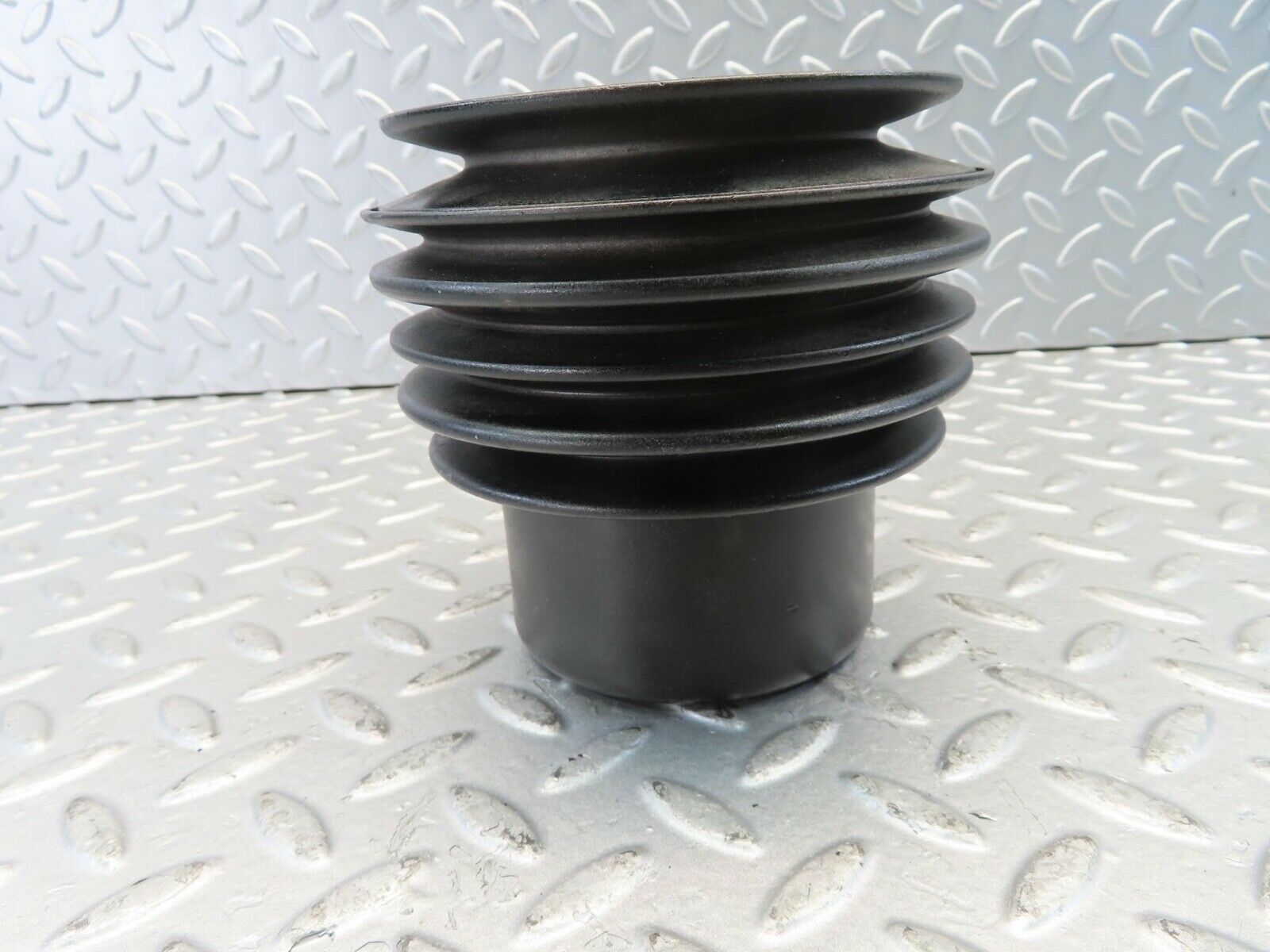 11058 Mercedes-Benz R107 W116 Crankshaft Pulley