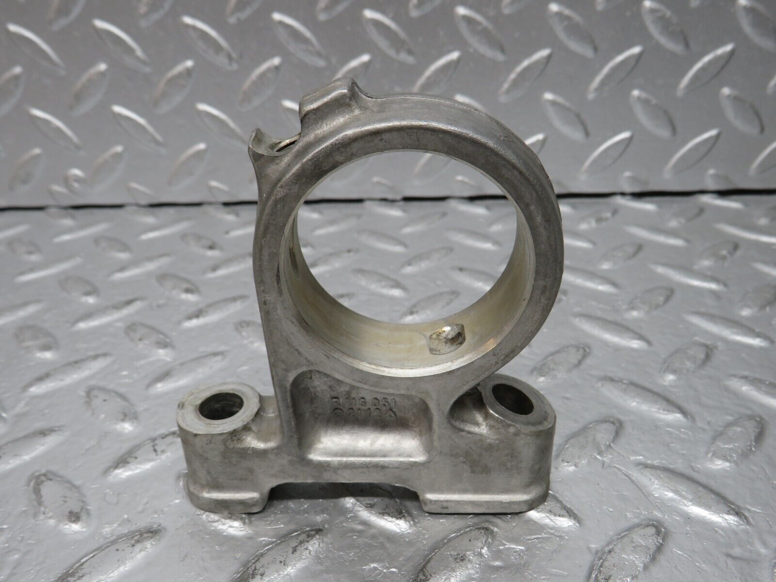 32798 Mercedes-Benz C107 R107 350 V8 Camshaft Tower Bearing 1160512112