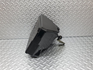 42094 Mercedes-Benz W202 C200 ECU Fuse Box Housing 2025400624 2025400682