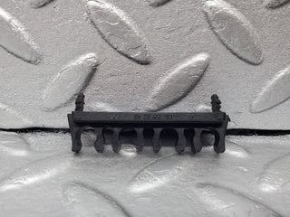 45884 Mercedes-Benz W126 420SE Ignition Lead Holder Bracket 1161590340