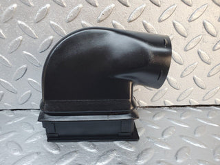 45928 Mercedes-Benz W126 420SE Heating Air Duct Right 1268311646 1268310830