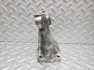 R230 engine mount bracket right used OEM