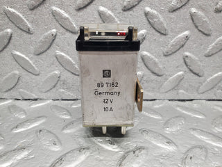 W124 overload relay used OEM