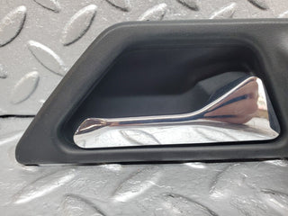 44742 Mercedes-Benz W124 220E Interior Door Handle Front Right 1247600261