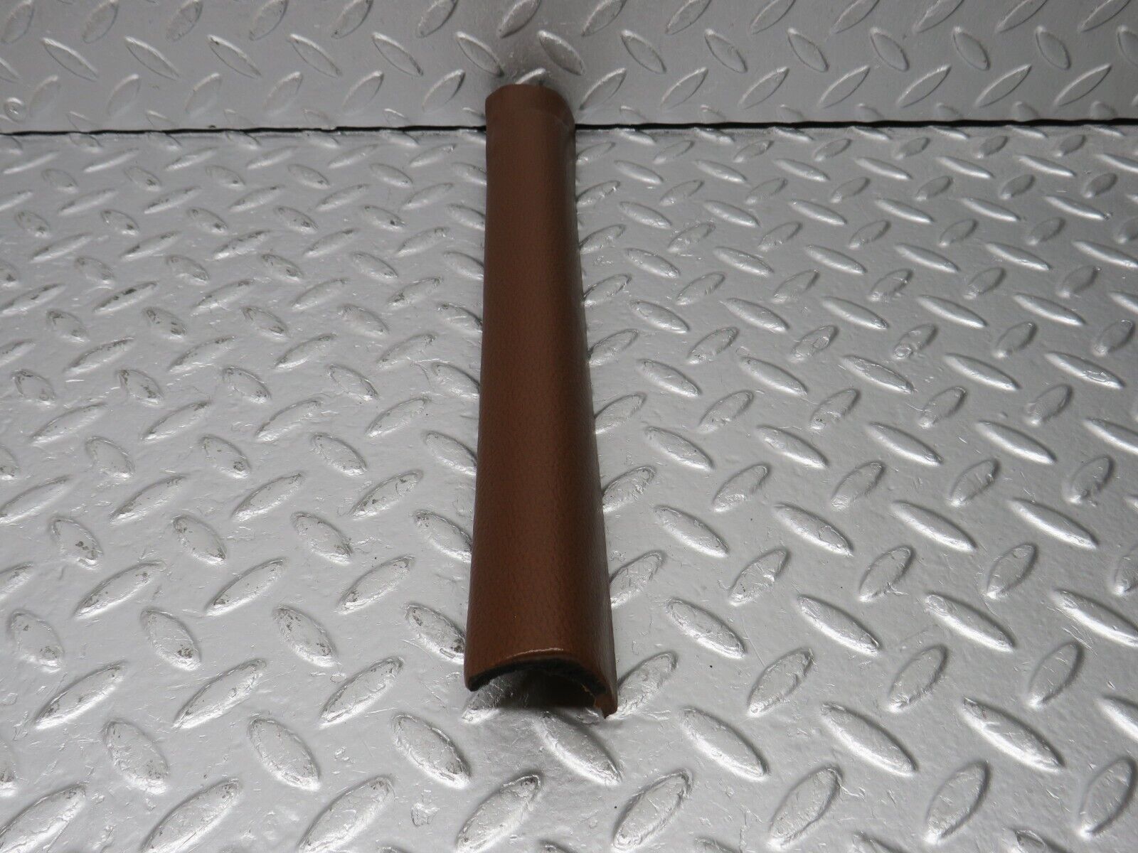 39918 Mercedes-Benz R107 350SL Hard Top B Pillar Trim Left Side