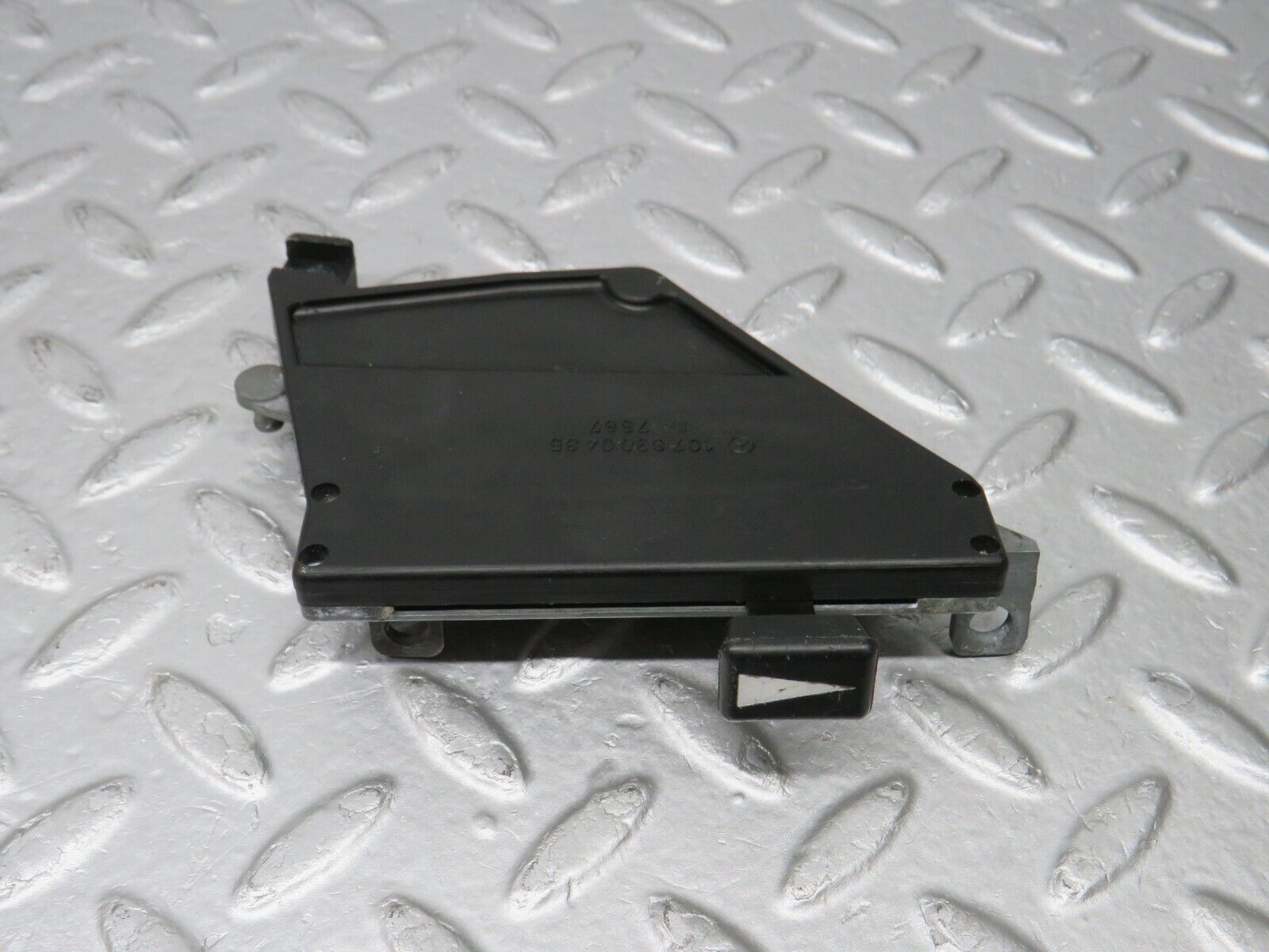 39201 Mercedes-Benz R107 500SL Air Vent Control Lever Right 1078300485