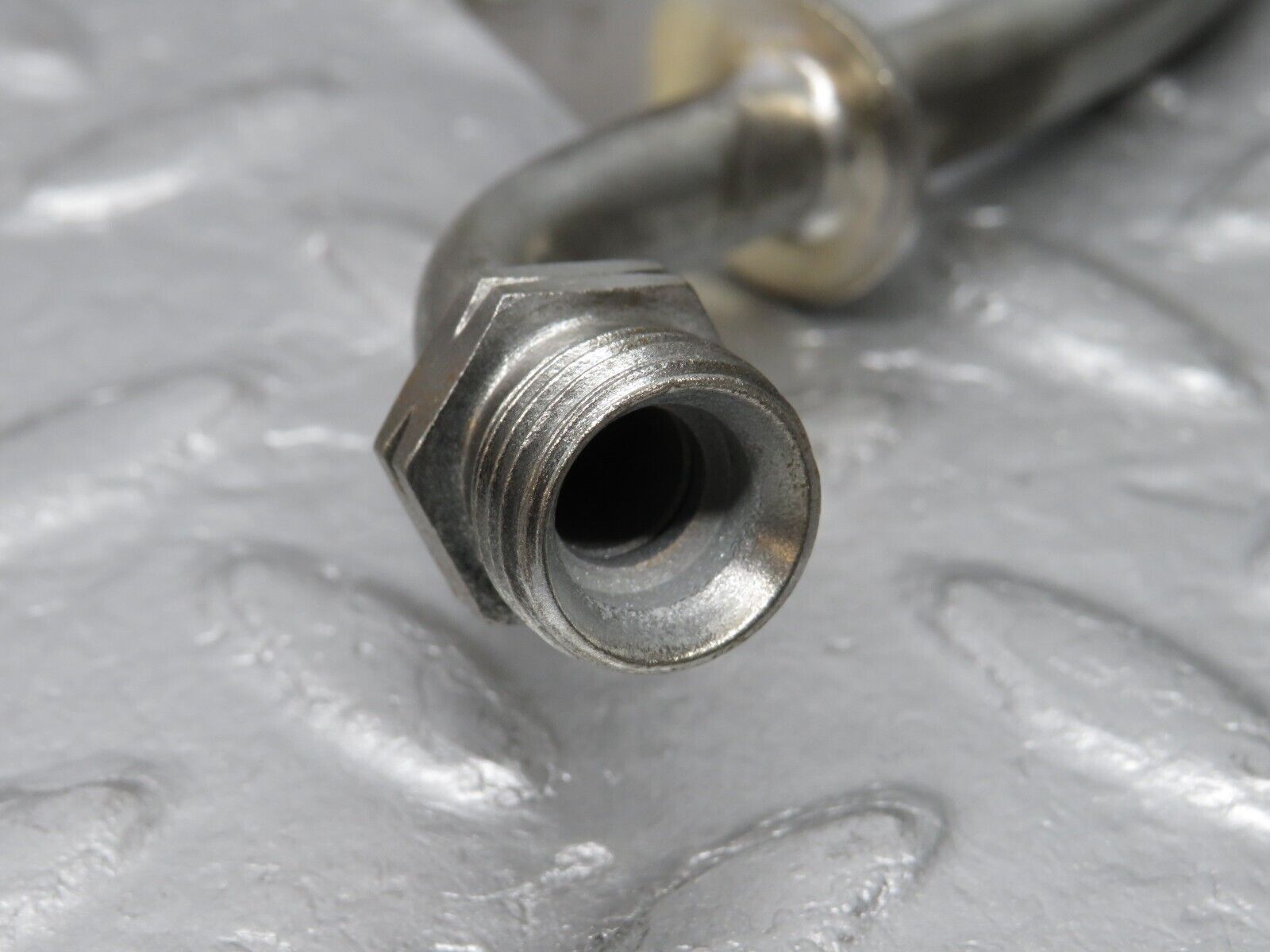 39285 Mercedes-Benz R107 500SL Intake Manifold Brake Servo Pipe