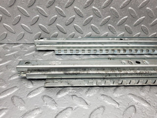 46629 Mercedes-Benz C123 280CE Coupe Front Right Seat Rail