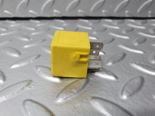 41797 Mercedes-Benz W202 C200 Multi Purpose Relay 0025421419