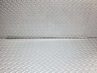 44542 Mercedes-Benz W123 280E Front Right Door Chrome Moulding Trim