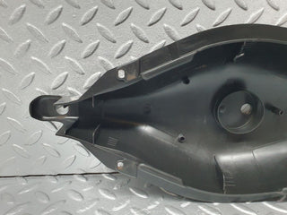 41779 Mercedes-Benz W202 C200 Rear Control Arm Cover 2x 1293520189 1293520188