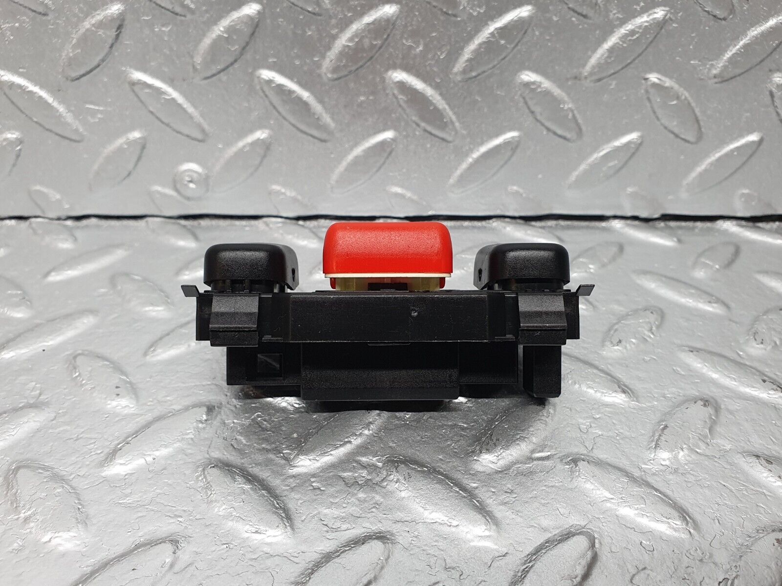 41866 Mercedes-Benz W202 C200 Hazard Warning Light Switch 2088200310