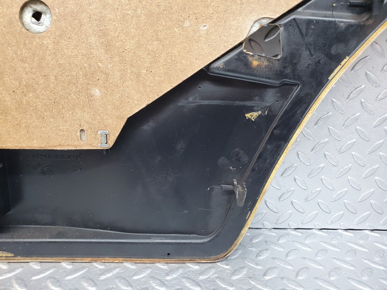 45721 Mercedes-Benz W126 420SE Rear Left Door Card Beige 1267370170
