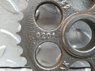 43068 Mercedes-Benz W123 Camshaft Timing Gear 1020520201