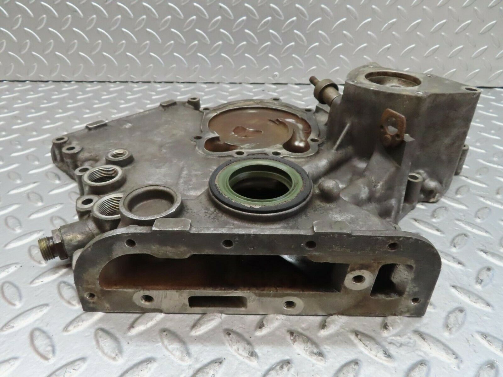 15782 Mercedes-Benz R107 450SL Timing Chain Cover 1170151001