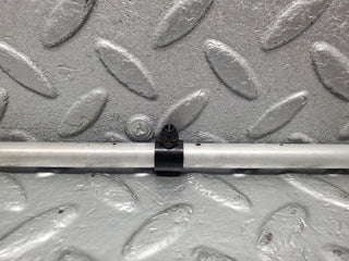 46278 Mercedes-Benz W126 420SE Camshaft Oil Tube