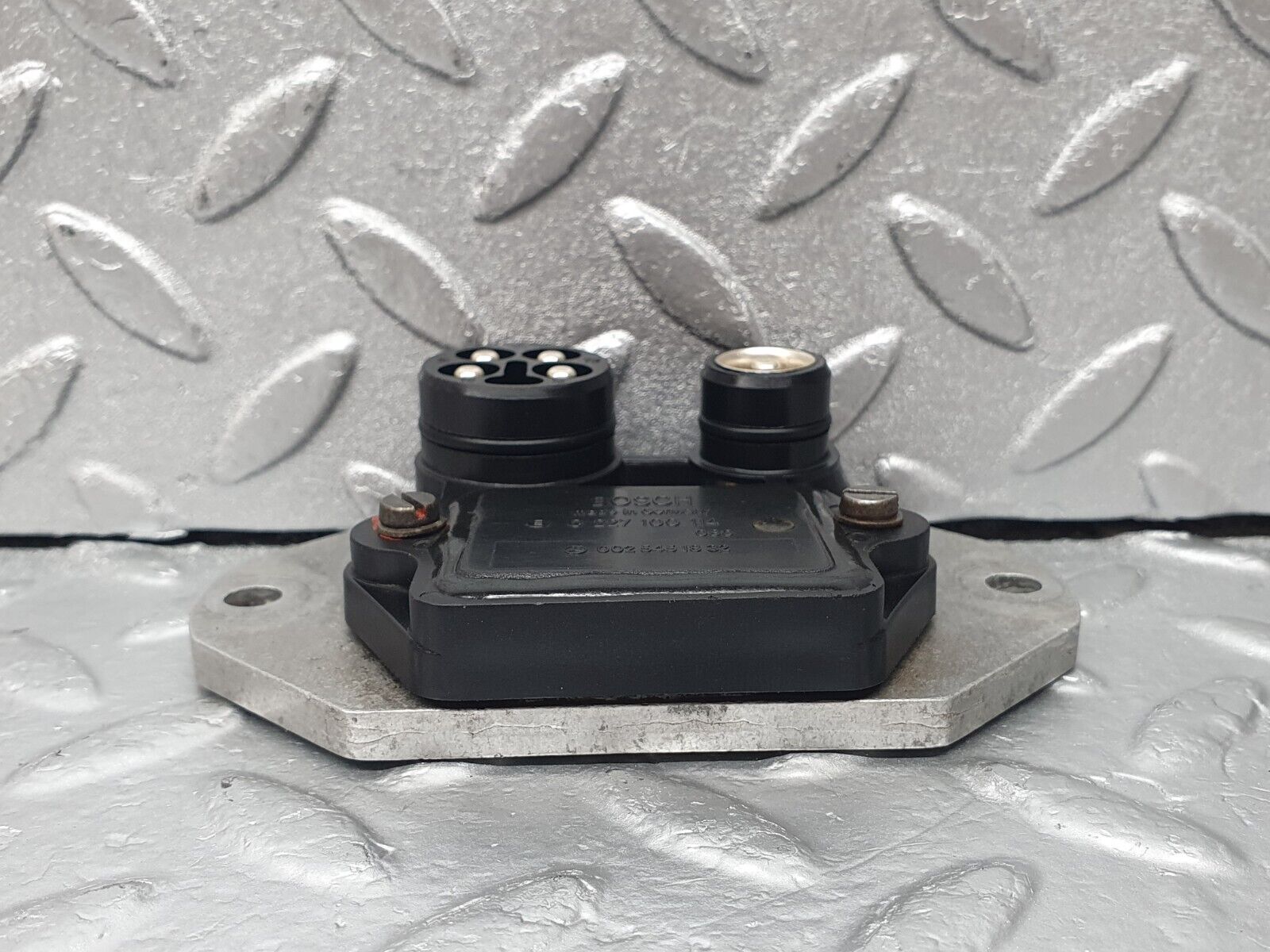 44061 Mercedes-Benz C123 230CE Coupe Ignition Control Unit Bosch 0025451832 0227100114