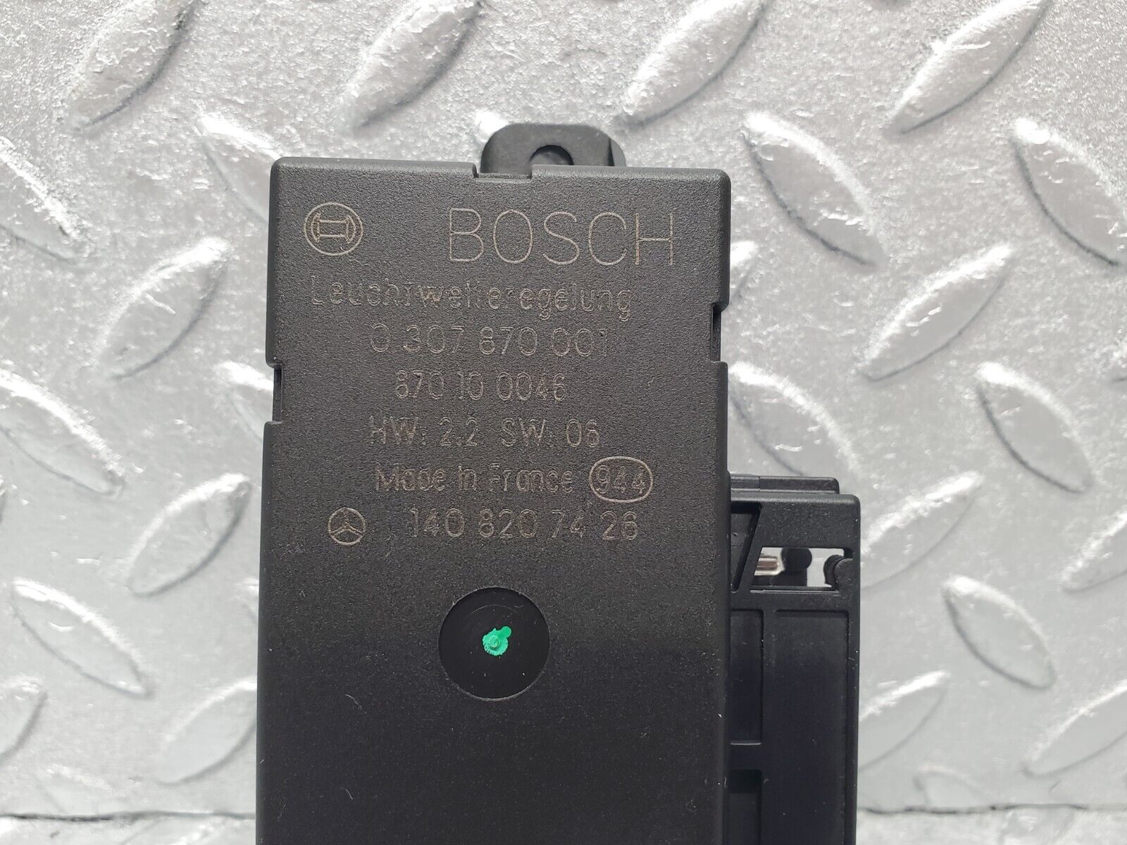 46824 Mercedes-Benz R129 320SL Coupe Headlight Control Unit 1408207426 0307870001