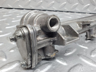 W124 fuel injector rail used OEM