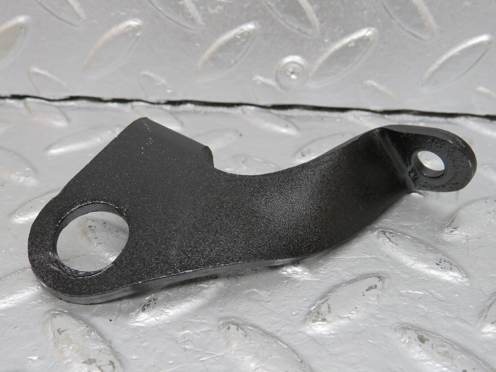 40091 Mercedes-Benz R107 350SL Engine Lifting Eyes Hooks