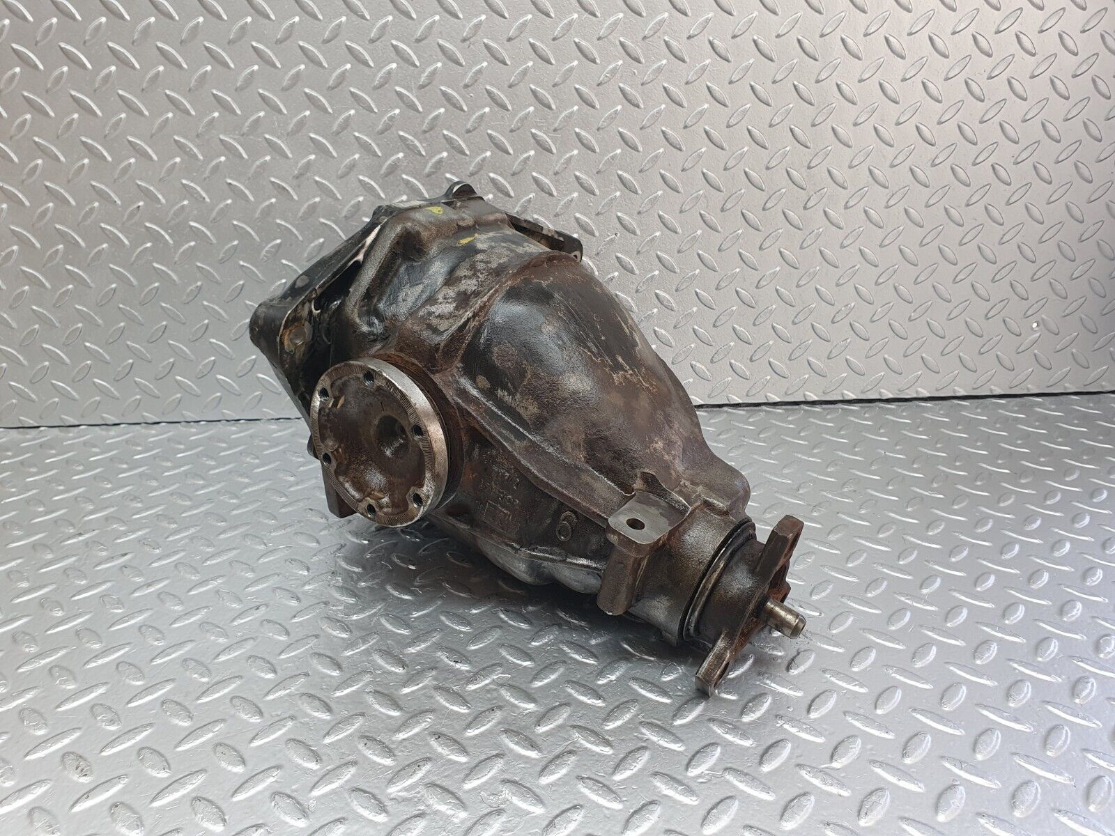 42629 Mercedes-Benz R129 320SL Coupe Rear Differential Ratio 3.70 2103510805