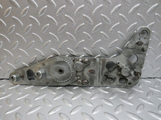 33209 Mercedes-Benz R107 Front Left Seat Hinge Pair 0009107685 0009107986