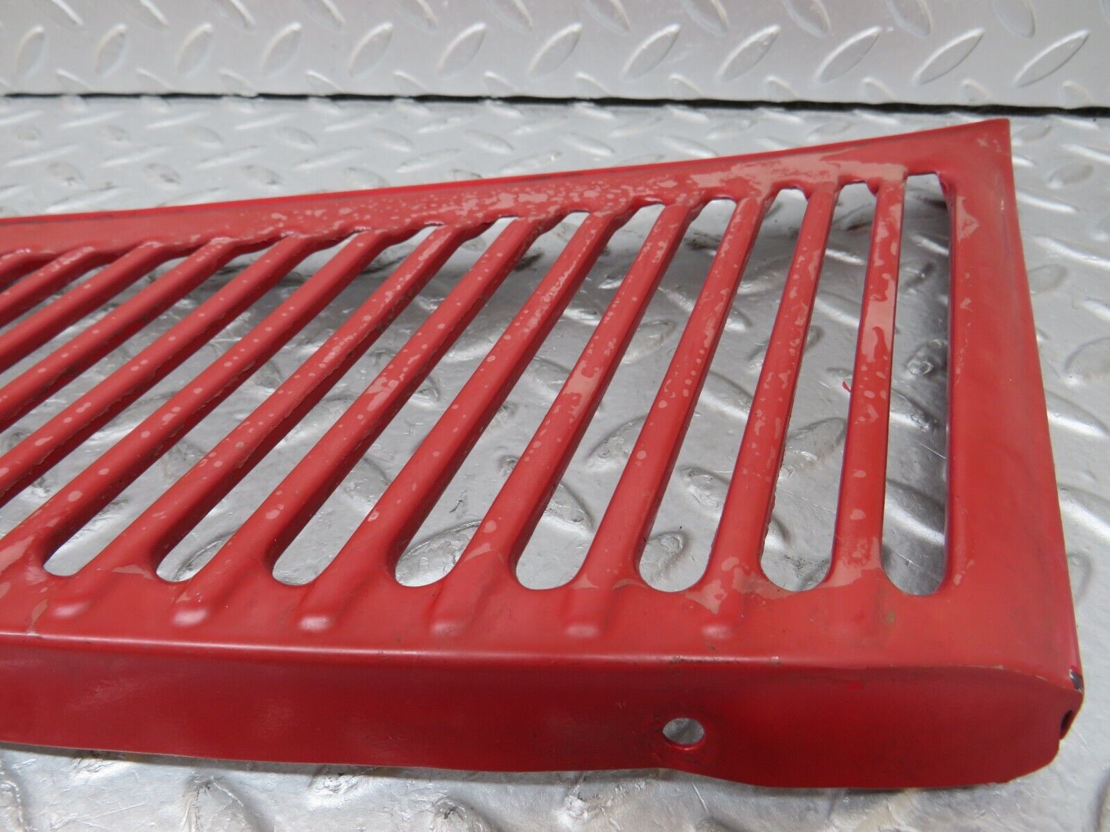 35371 Mercedes-Benz R107 280SL Air Vent Grill Left Side