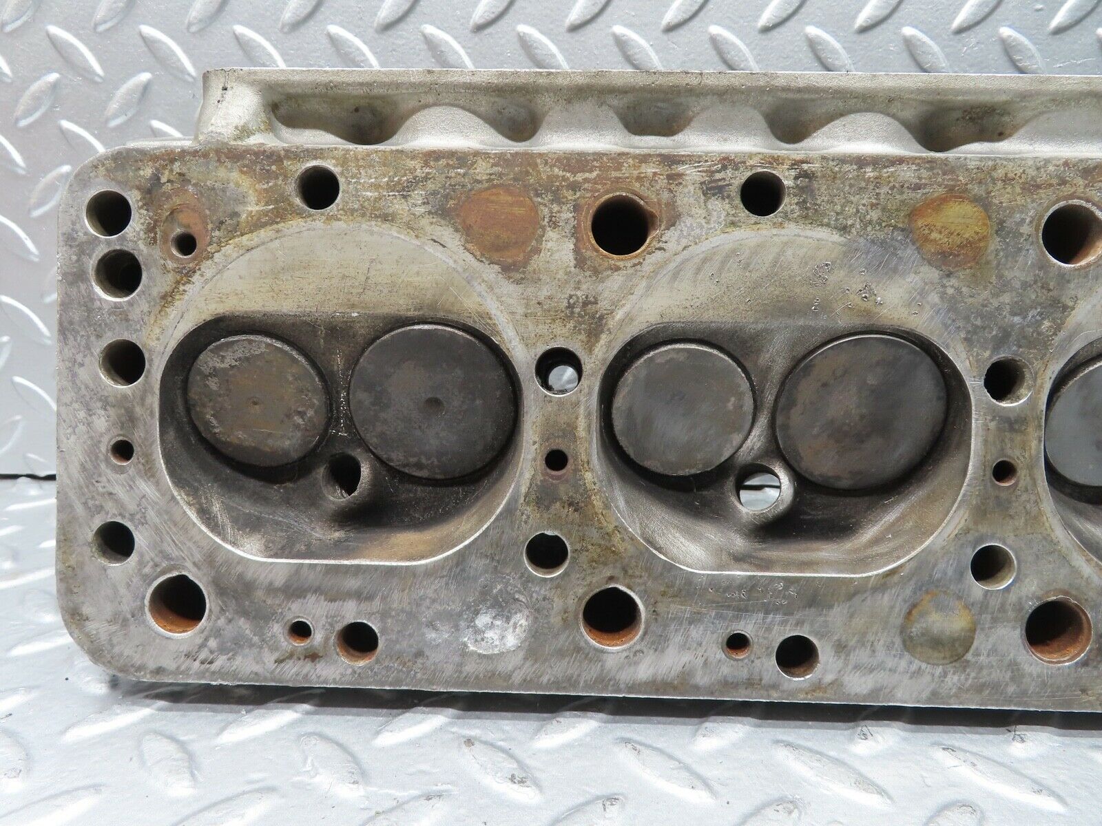 20743 Mercedes-Benz R107 450SL Cylinder Head Left Side 1170160601
